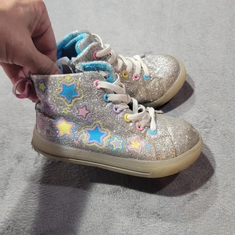 Wonder Nation High Top Sneakers Girls Size 8 Silver Glitter‎ Star Heart GTAW44CA